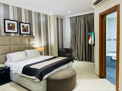 /web/uploads/116/Morning Side Suites/room-photos/Executive Suite/unnamed (1).jpg